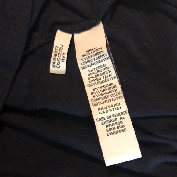 CALVIN KLEIN Size XL Soft 1-pocket Rounded Hem Stretchy Rounded-Neck $59 NEW - Picture 9 of 10